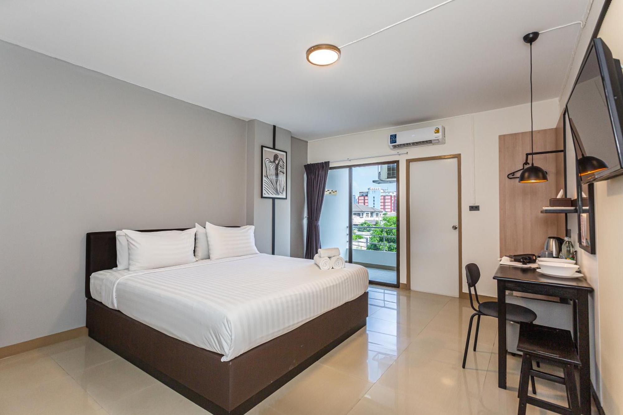 Ck2 Hotel Bangkok Banguecoque Exterior foto